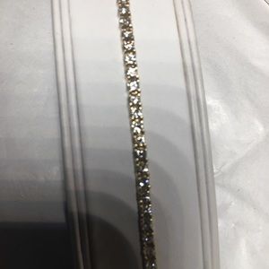 14K yellow gold stamped round diamonds bracelet